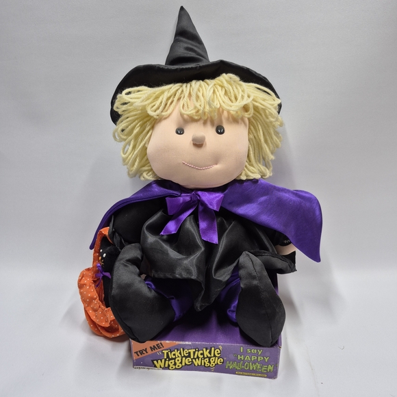 Halloween Witch Plush Doll Says Happy Halloween - Picture 6 of 9